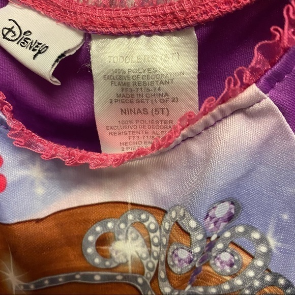 Pajama set and frozen Elsa & Anna dress - Picture 7 of 10